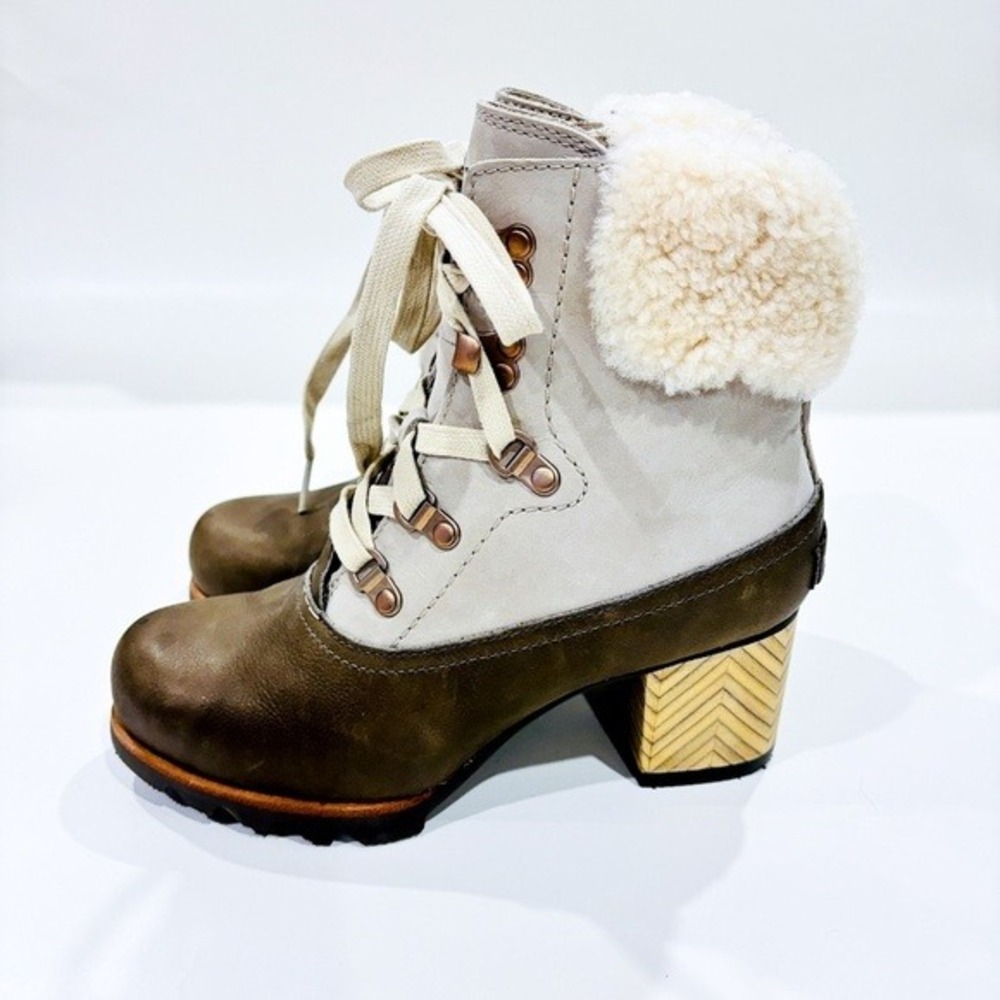 SOREL Jane Lux Beige Brown Waterproof Leather Sheepskin Heeled Boots Size 6‎